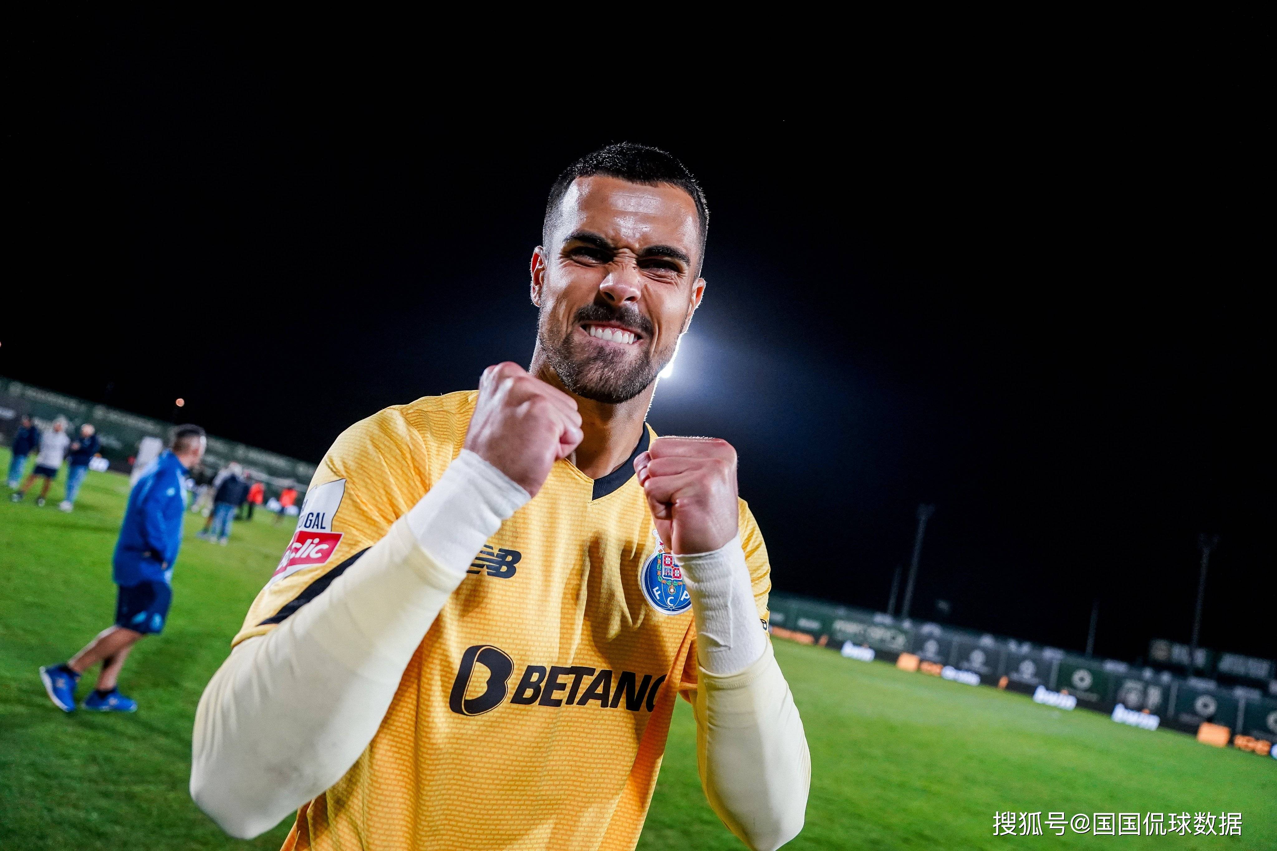 关于集结日体能课后;上海久事内部沟通备战葡超;更衣室稳定;训练强度明显提升的信息 关于集结日体能课后;上海久事内部沟通备战葡超;更衣室稳定;训练强度明显提升的信息